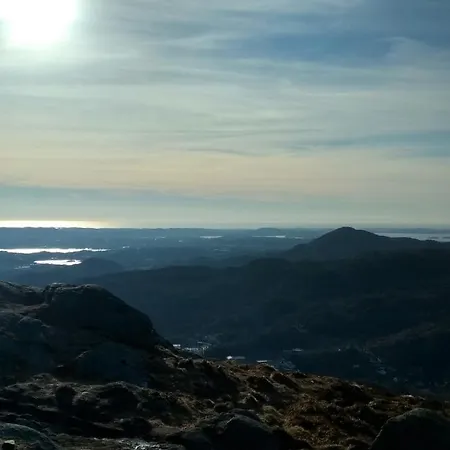 Large 3br City With Amazing View, Family Friendly Bergen