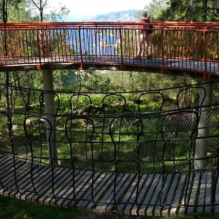 Large 3br City With Amazing View, Family Friendly Leilighet *